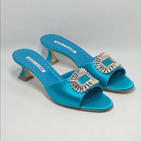 Manolo Blahnik Laalita 50 Embellished Buckle Satin Mules size 39.5 - Picture 6 of 13